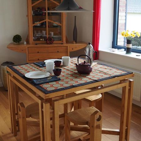 Ferienwohnung Entre En Baie ! Pontaubault Exterior foto